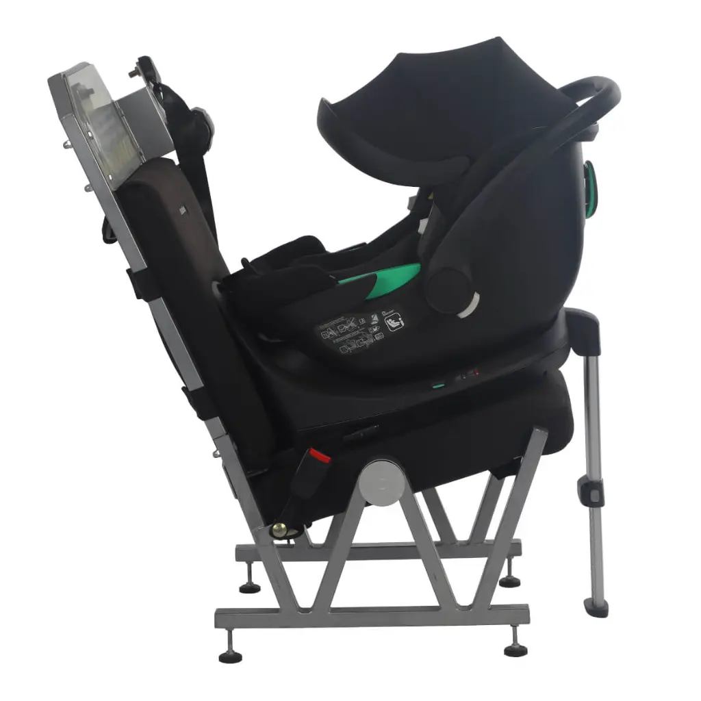 alpha-V4_ISOFIX-seat.webp